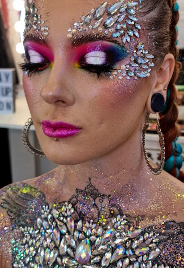 Accredited creative Makeup Artistry Course - Image 24