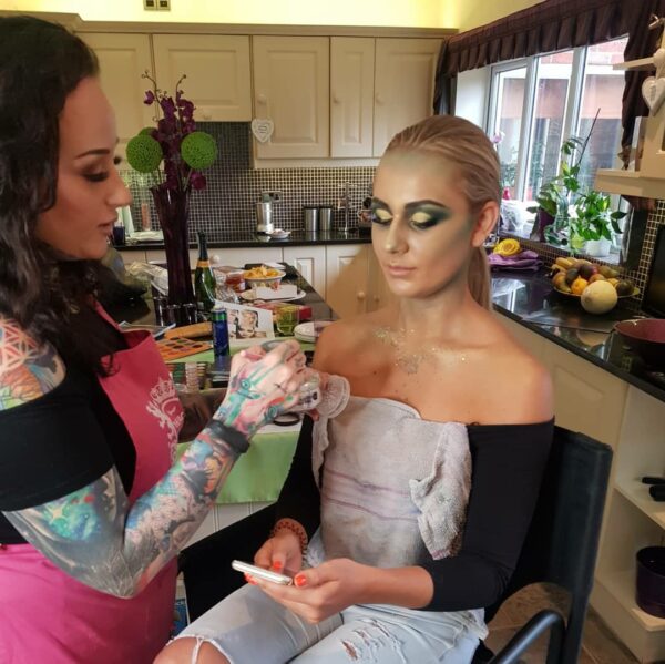 Accredited creative Makeup Course