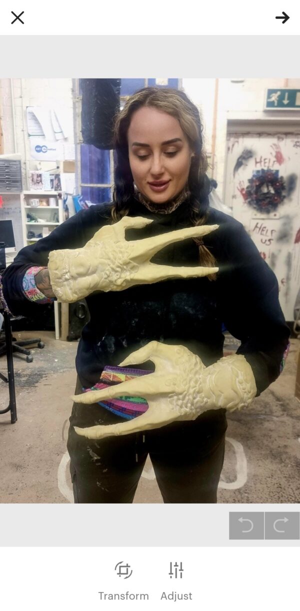 3 finger gloves