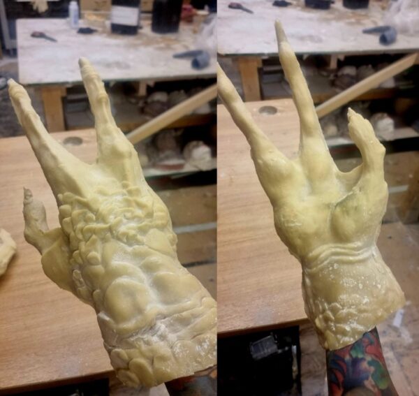 3 finger gloves