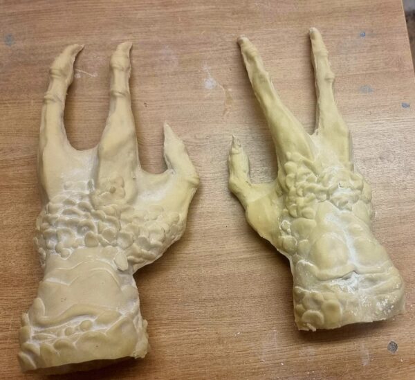3 finger gloves