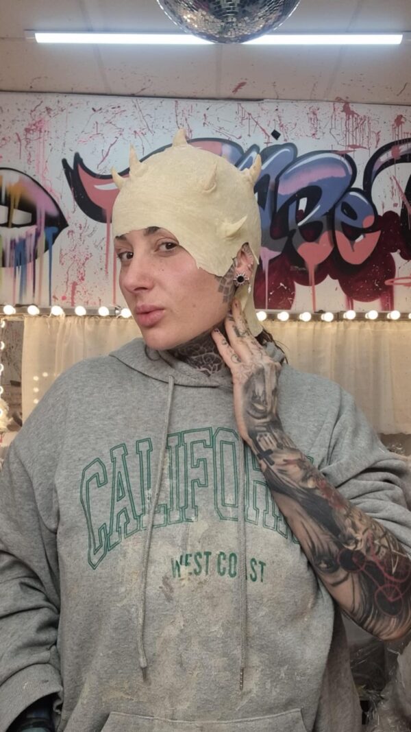 horn cap
