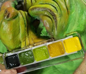 alcohol activated green makeup paint palette